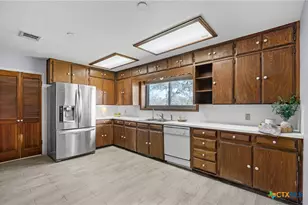 7000 Ross Cole Ln, Temple, TX 76502 - Photo 8