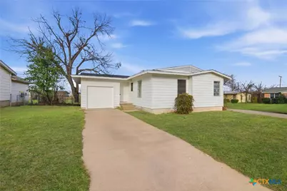 958 Fannin Loop, Temple, TX 76501 - Photo 2