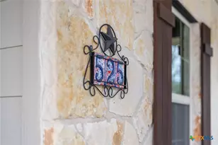 525 Pecan Farms, New Braunfels, TX 78130 - Photo 4