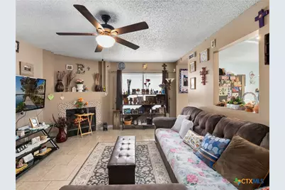 6831 Celes Meadow Drive, Converse, TX 78109 - Photo 6