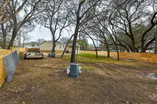 4504 Atlantis Dr, Austin, TX 78725 - Photo 36