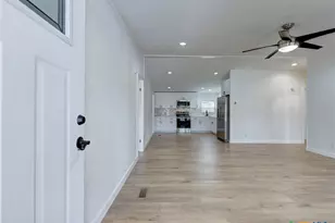 4504 Atlantis Dr, Austin, TX 78725 - Photo 8