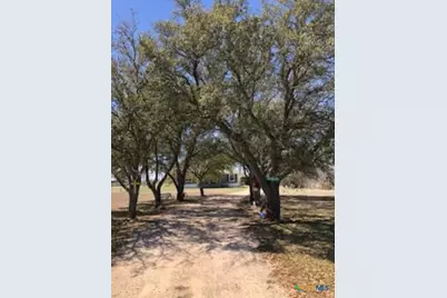 1188 Haeckerville Road, Cibolo, TX 78108 - Photo 2