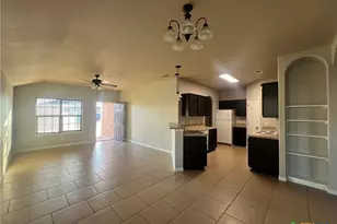 1401 Loyal Ln, Killeen, TX 76549 - Photo 6