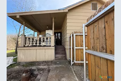 609 E Henry, Hamilton, TX 76531 - Photo 4