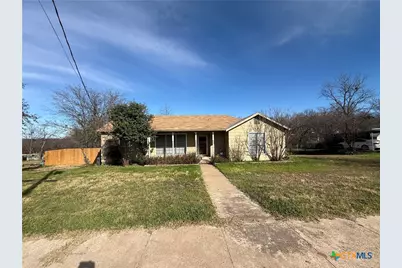 609 E Henry, Hamilton, TX 76531 - Photo 2