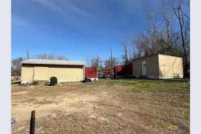 609 E Henry, Hamilton, TX 76531 - Photo 36