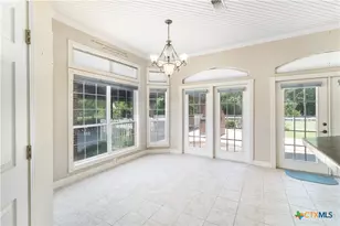 123 Northwood Dr, Cuero, TX 77954 - Photo 28