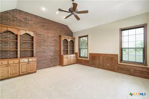 123 Northwood Dr, Cuero, TX 77954 - Photo 20