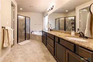 2901 Glen Vw, Seguin, TX 78155 - Photo 20