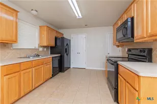 404 Rowdy Dr, Killeen, TX 76542 - Photo 6