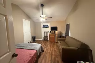 516 Ella St, Port Lavaca, TX 77979 - Photo 4