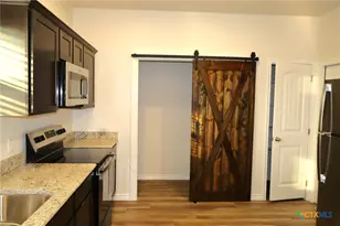 107 Levi Ct, Copperas Cove, TX 76522 - Photo 2