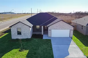 715 Liberty Park Dr, Belton, TX 76513 - Photo 36