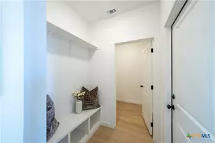 715 Liberty Park Dr, Belton, TX 76513 - Photo 4