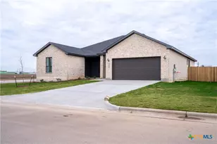 715 Liberty Park Dr, Belton, TX 76513 - Photo 2