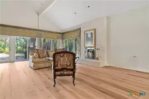 113 Serenada Dr, Georgetown, TX 78628 - Photo 6