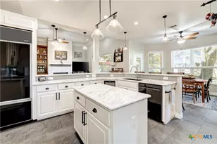 300 Champions Dr, Georgetown, TX 78628 - Photo 16