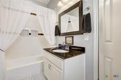 300 Champions Drive, Georgetown, TX 78628 - Photo 32