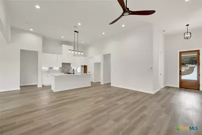 328 Compass Rose, Canyon Lake, TX 78133 - Photo 6