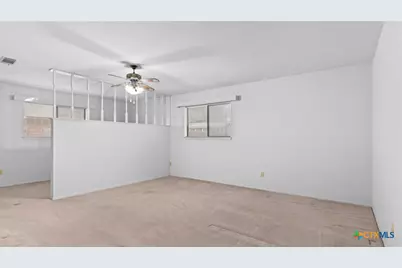 1310 Lakewinds Circle, New Braunfels, TX 78130 - Photo 14