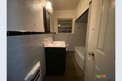 1512 E Barton Avenue, Temple, TX 76501 - Photo 8