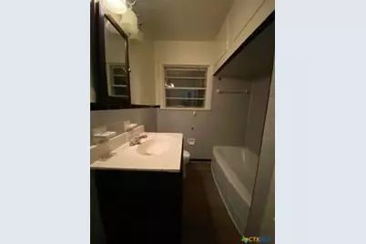 1512 E Barton Avenue, Temple, TX 76501 - Photo 6