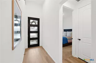 655 Vireos St, New Braunfels, TX 78132 - Photo 4