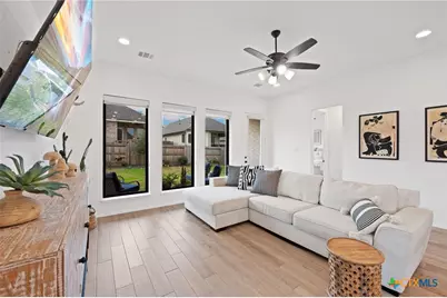 655 Vireos Street, New Braunfels, TX 78132 - Photo 14