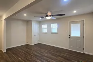 406 Oak St, Copperas Cove, TX 76522 - Photo 8