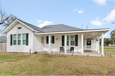 314 W Brackenridge Street, Edna, TX 77957 - Photo 2