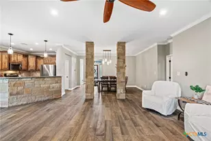 5562 Denmans Loop, Belton, TX 76513 - Photo 12