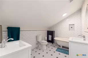 2742 Co Rd 111, Lampasas, TX 76550 - Photo 20