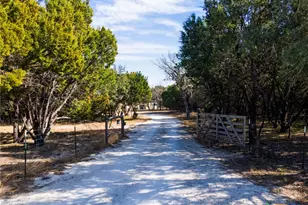 2742 Co Rd 111, Lampasas, TX 76550 - Photo 22