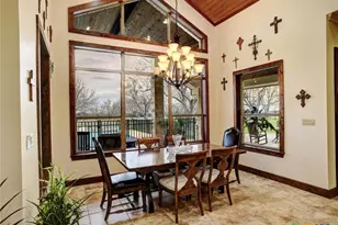 198 Co Rd 310, Yoakum, TX 77995 - Photo 16