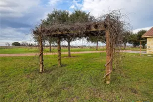 198 Co Rd 310, Yoakum, TX 77995 - Photo 42