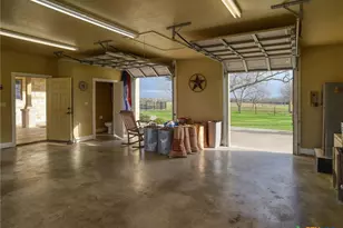 198 Co Rd 310, Yoakum, TX 77995 - Photo 30