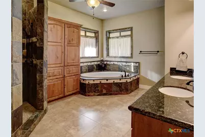 198 County Road 310, Yoakum, TX 77995 - Photo 20