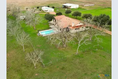 198 County Road 310, Yoakum, TX 77995 - Photo 4