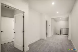 1672 Hillcrest Forest, Canyon Lake, TX 78133 - Photo 24