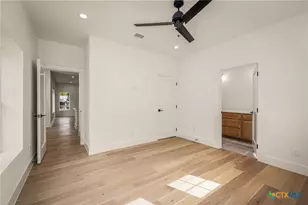 1672 Hillcrest Forest, Canyon Lake, TX 78133 - Photo 16