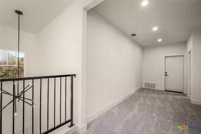 1672 Hillcrest Forest, Canyon Lake, TX 78133 - Photo 22