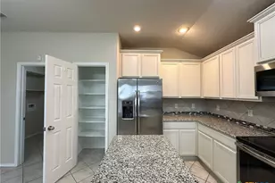 702 Deborah Kay Dr, Killeen, TX 76542 - Photo 12