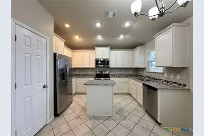 702 Deborah Kay Drive, Killeen, TX 76542 - Photo 10