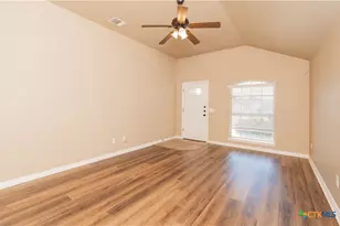 402 Sladecek Dr, Killeen, TX 76542 - Photo 4