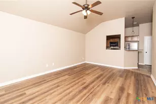 402 Sladecek Dr, Killeen, TX 76542 - Photo 2