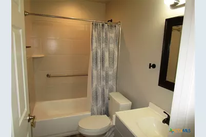 2279 Eastman Avenue, New Braunfels, TX 78130 - Photo 14