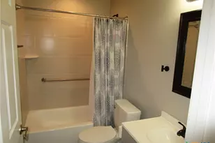 2279 Eastman Ave, New Braunfels, TX 78130 - Photo 14