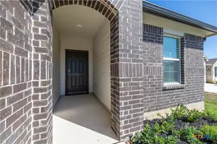 925 Gerardia Ct, Seguin, TX 78155 - Photo 2