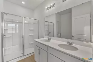 1015 Kerr Ct, Temple, TX 76501 - Photo 12